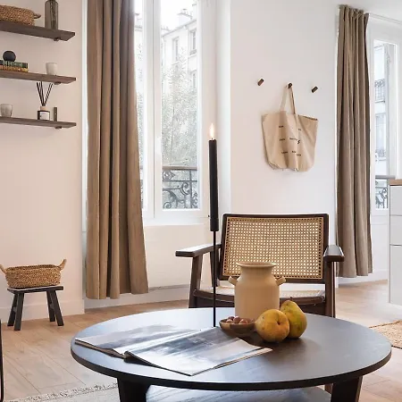 Erill - A Montparnasse Apartman *
